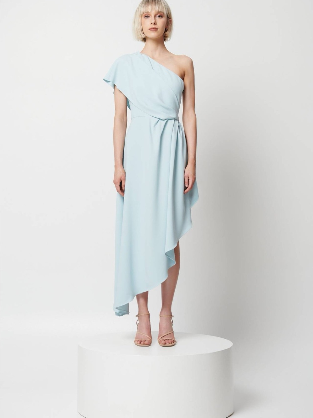 Elliatt One-Shoulder Pale Blue Asymmetric Midi Dress